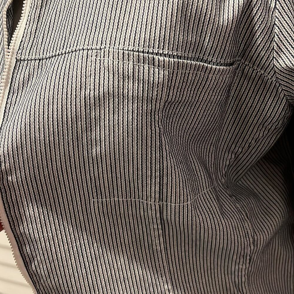 Kathy Ireland zipper Jacket in blue/ white - Picture 4 of 5